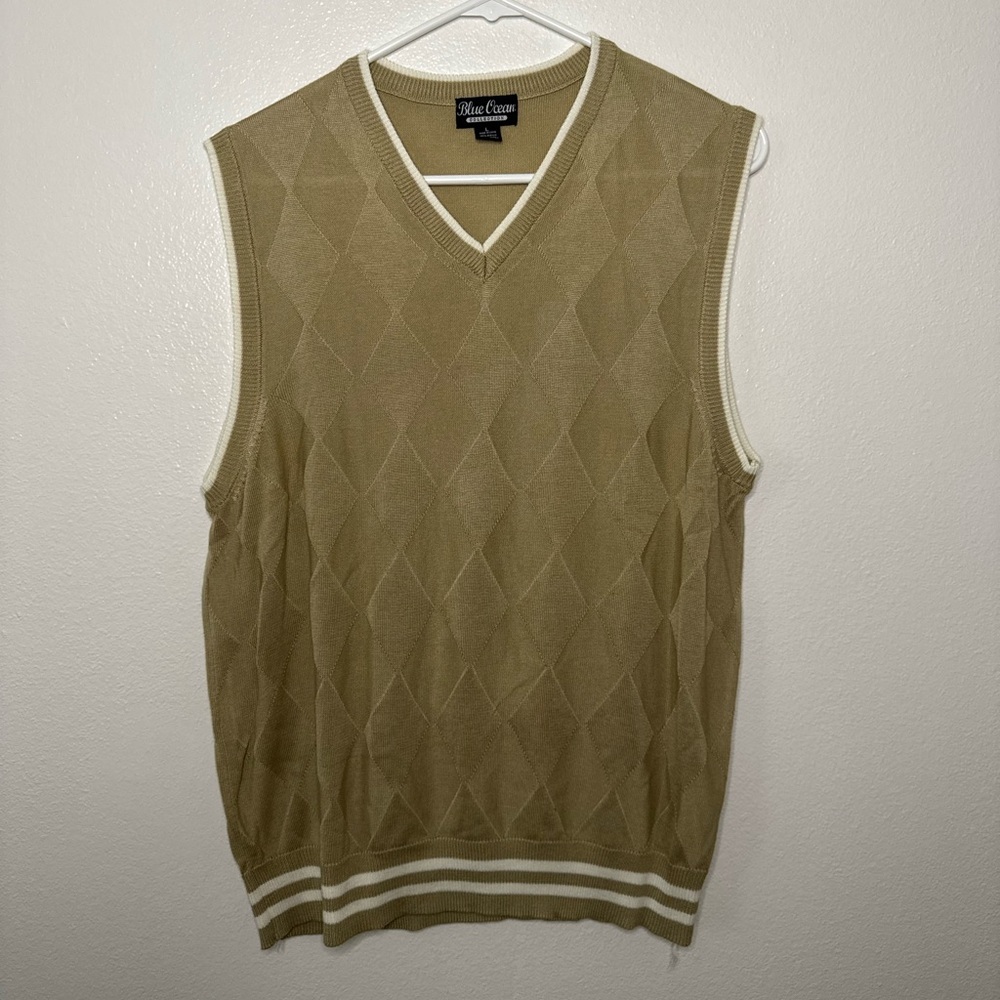 Sweater Vest